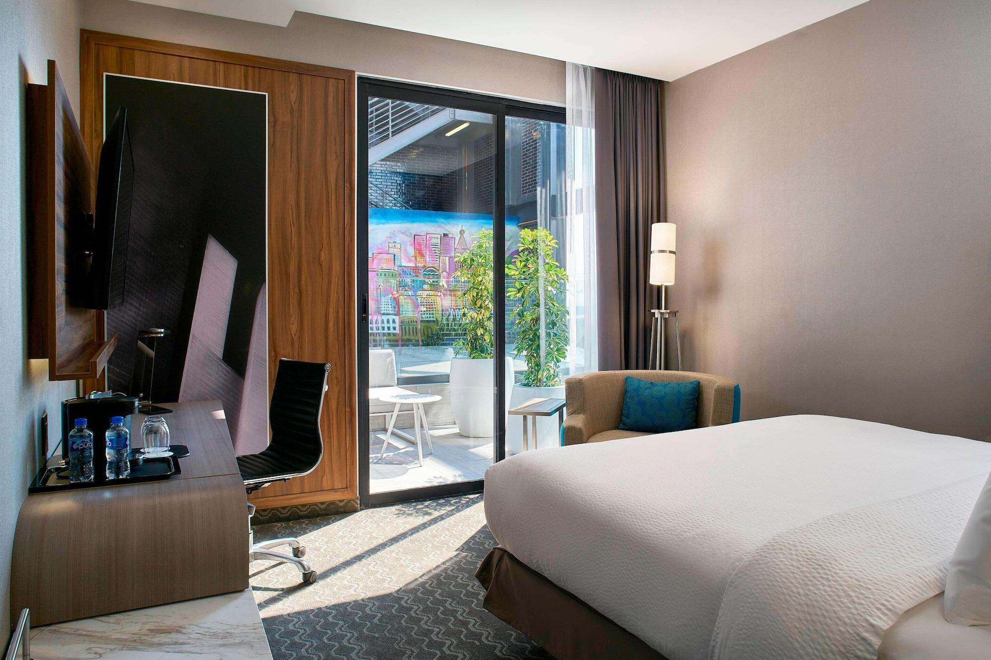 Courtyard By Marriott Mexico City Toreo Екстериор снимка