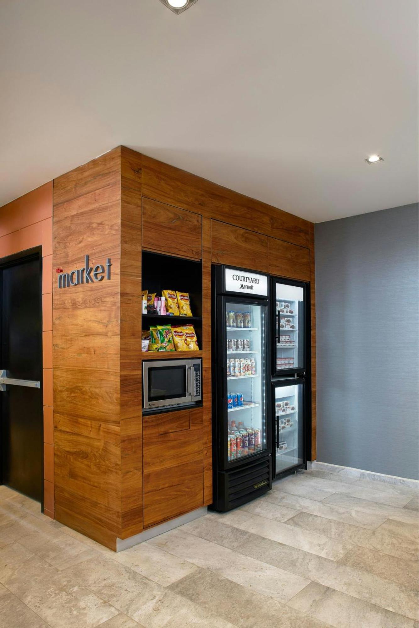 Courtyard By Marriott Mexico City Toreo Екстериор снимка